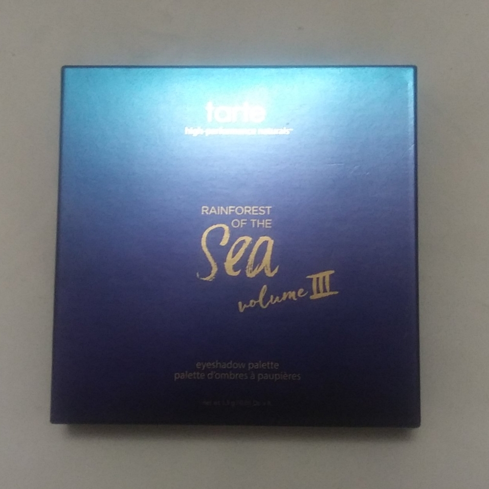 Terre eyeshadow pallete